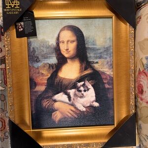 Gold-Framed Mona Lisa with Cat Wall Art